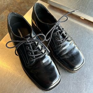 INTENTIONALLY BLANK QUEEN STREET BOX LEATHER OXFORD